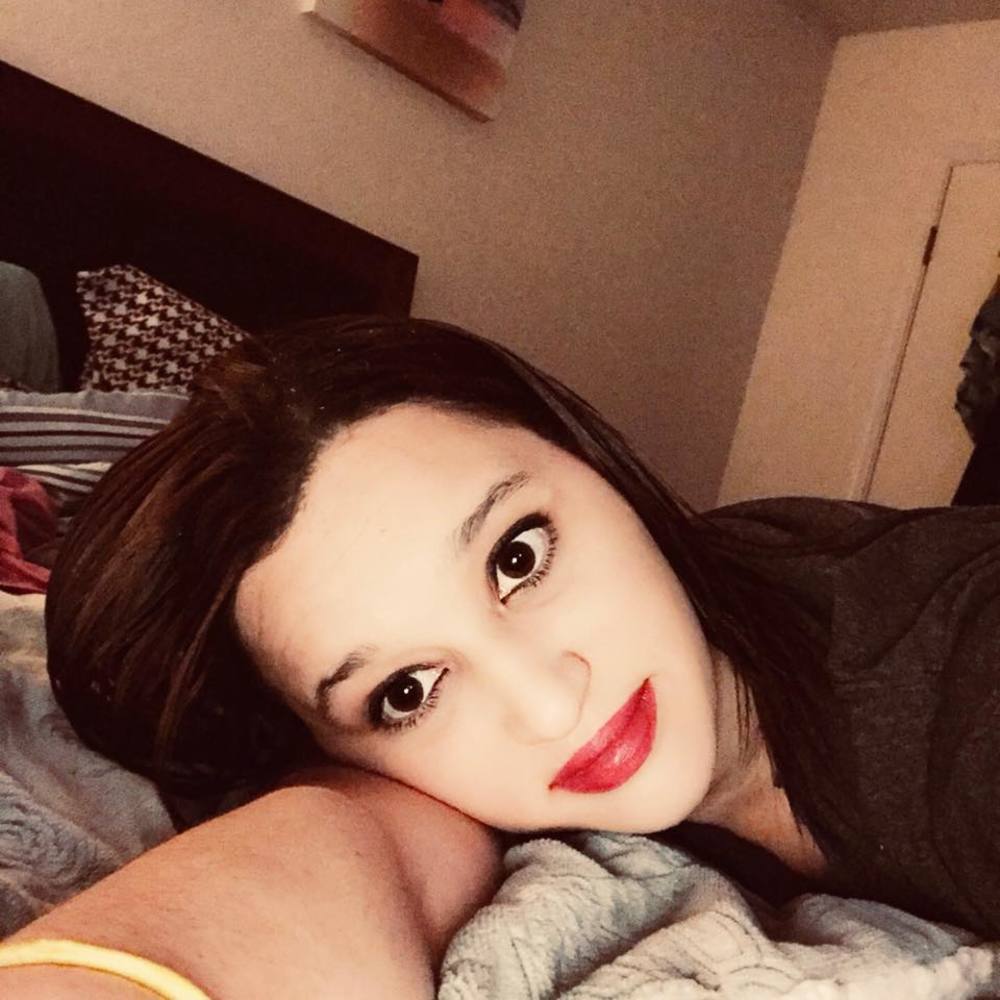 Meet your Posher, Alyssa